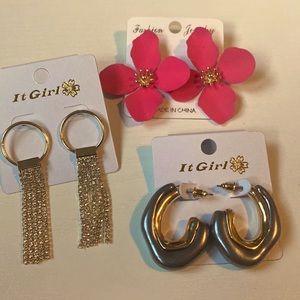 ✨NEW ✨ earring bundle